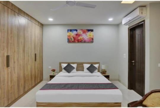 Vibe Hotel Noida Kültér fotó
