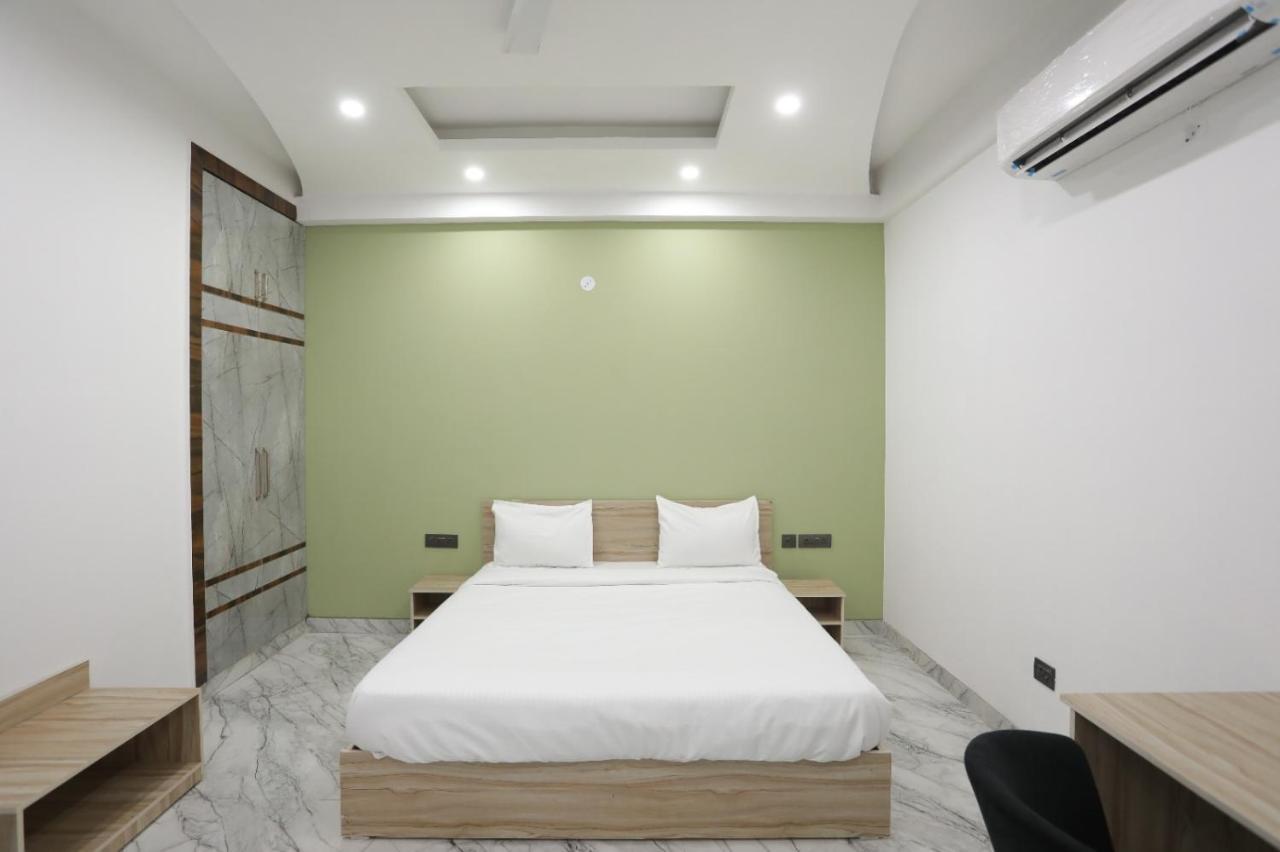 Vibe Hotel Noida Kültér fotó