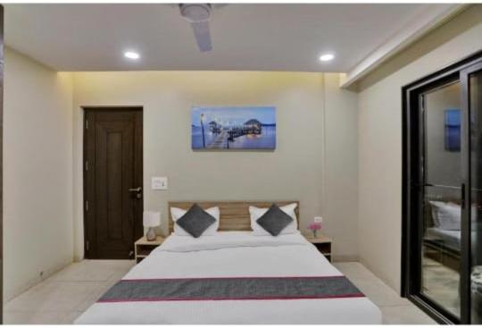 Vibe Hotel Noida Kültér fotó